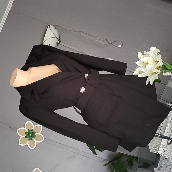 MAKE AN OFFER! IMPORTED BLAZER WORK OR PLAY - Picture 17 of 17